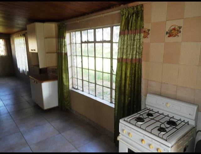 9.30HA FARM FOR SALE IN ZOEKFONTEIN